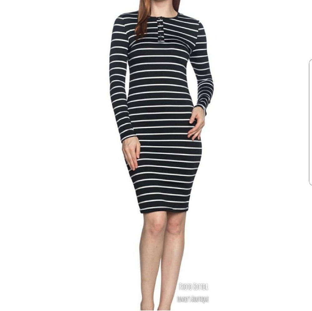 SALE $10 Adorable black and white striped dress